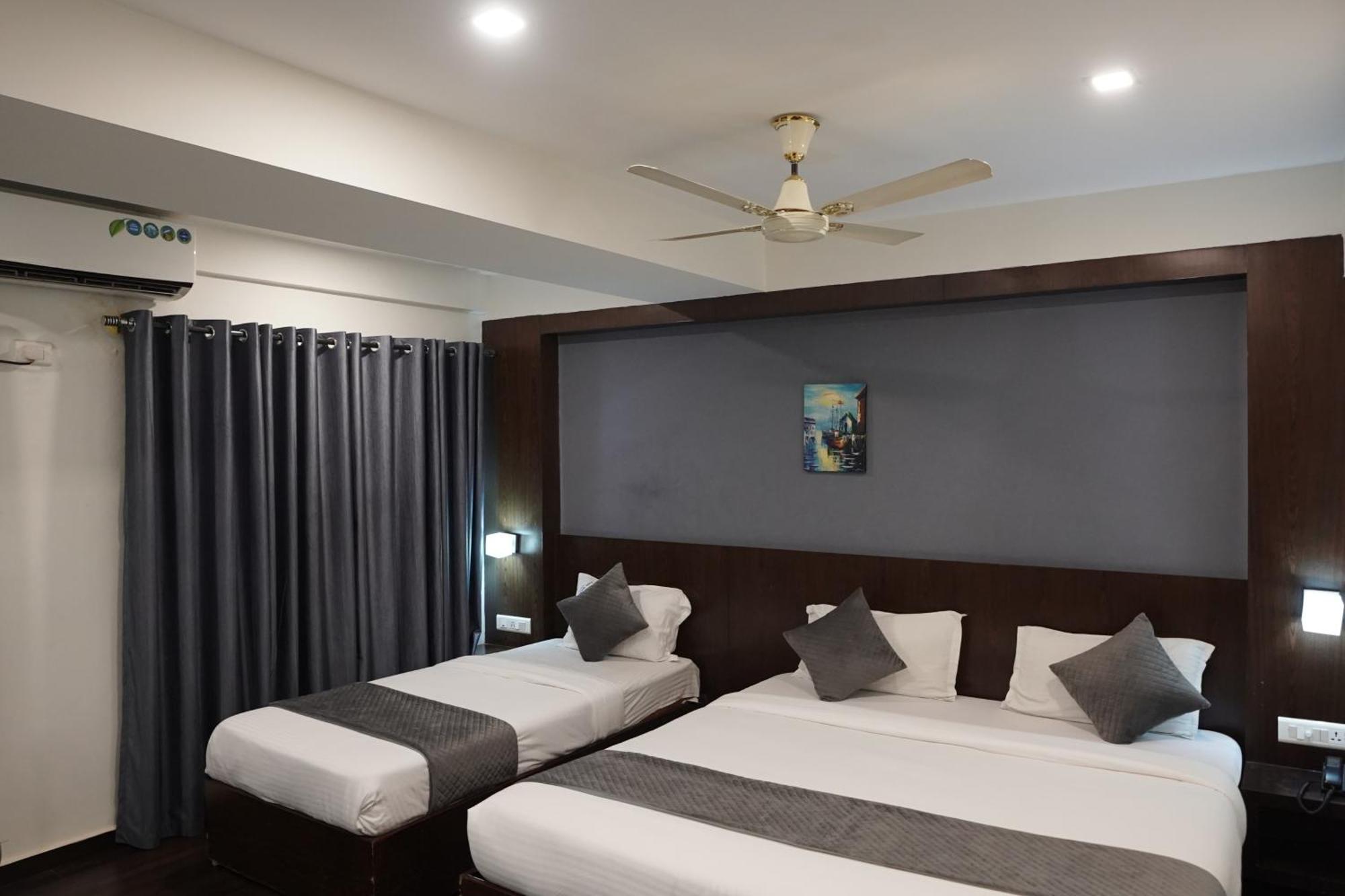Luciya International Mysore Exterior photo